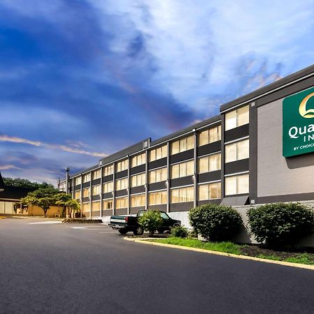 Quality Inn Dayton Airport Englewood Екстериор снимка